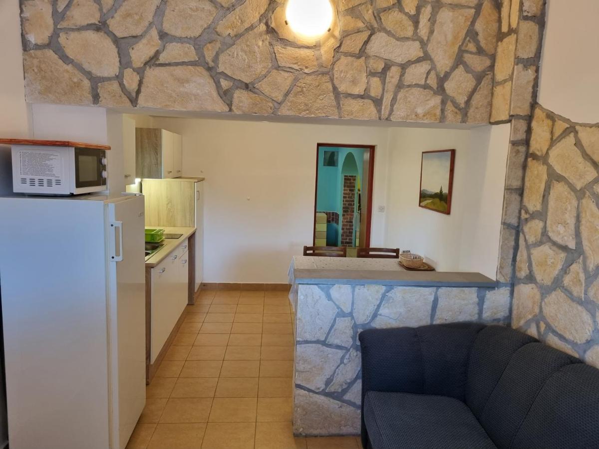 Apartments Jelena Peroj Ngoại thất bức ảnh