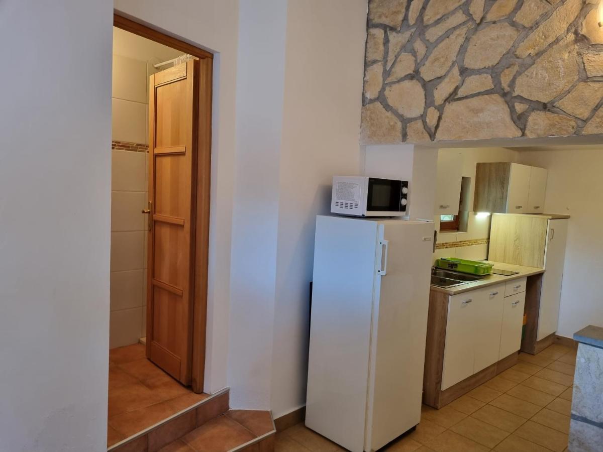 Apartments Jelena Peroj Ngoại thất bức ảnh