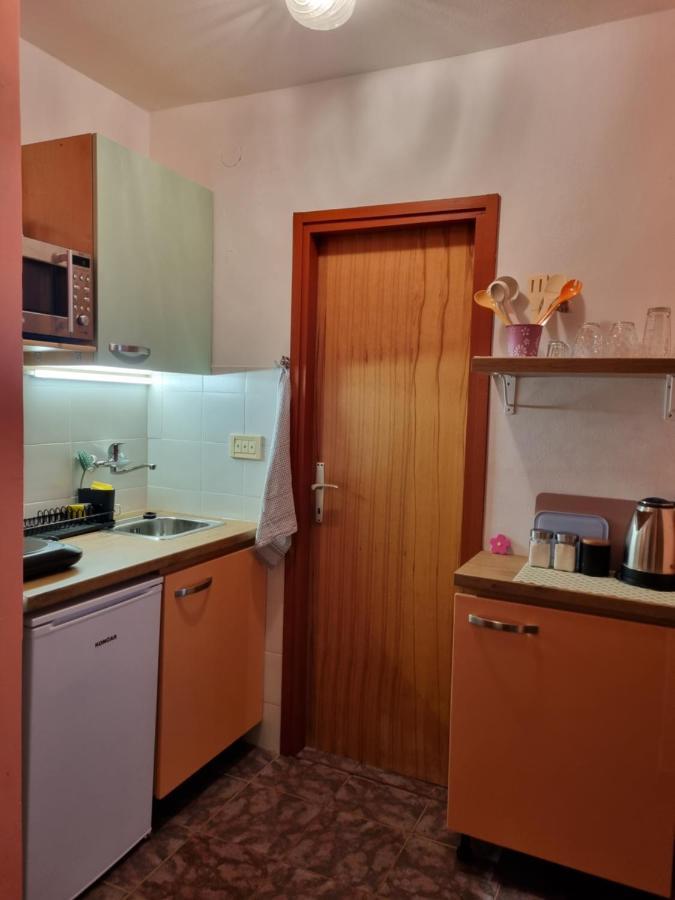 Apartments Jelena Peroj Ngoại thất bức ảnh